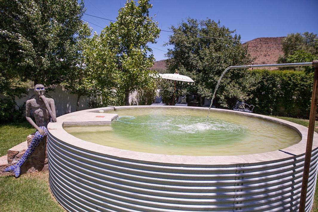 Nieu-Bethesda Oude Pastorie B&B 외부 사진